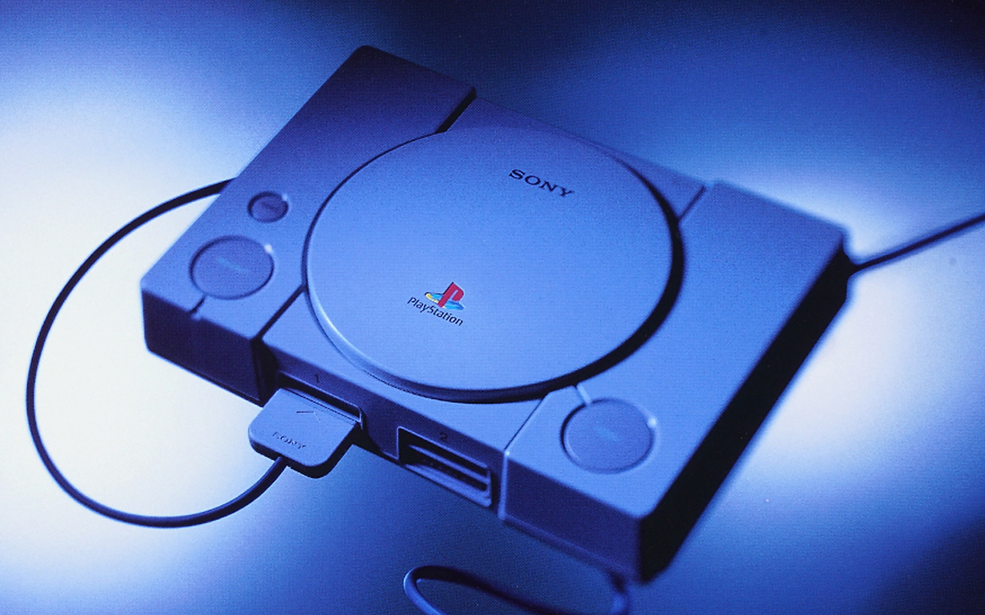 A product photo of the original PlayStation from a magazine ad