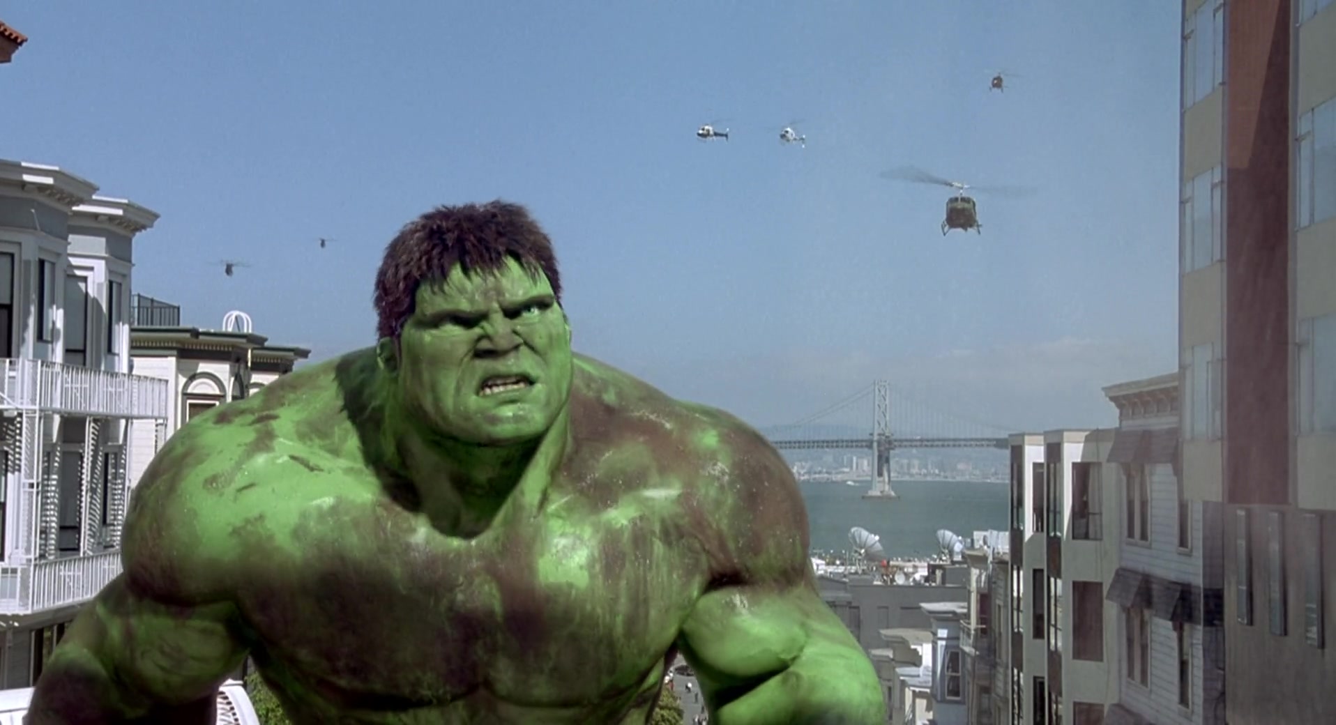 Hulk makes a “wha?” face in Hulk 2003