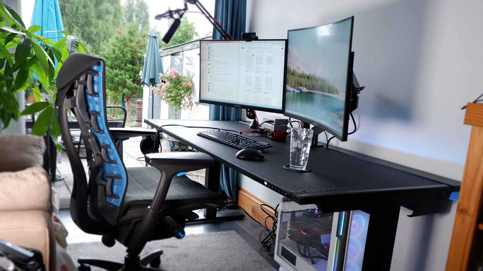 Secretlab has a whole heaping of collaboration deals on, making it the best way to get our favorite gaming chair and desk